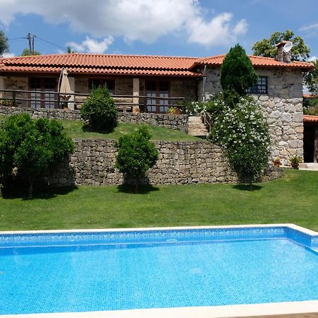 Casa Das Andorinhas เซลอริโก จิ บาสโต ภายนอก รูปภาพ